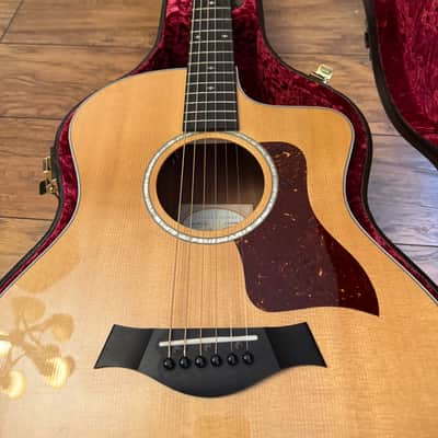 Taylor 214CE LTD (Sweet Gum) – Limited Edition Acoustic-Electric Guitar w/ Case image 2