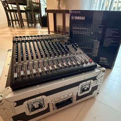 Yamaha MG16X-CV 16 Channel Mixer with Effects 2022 - Present - Black image 2