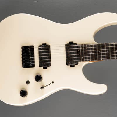 Charvel Pro-Mod Plus Dinky DK24 HH HT EB - Creme White