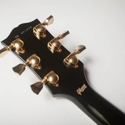 Gibson Les Paul Custom 2016 - Ebony Tuxedo's vs T-shirts image 15