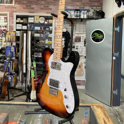 Fender Classic Series 72 Telecaster Thinline 2015 - 3 Tone Sunburst image 5