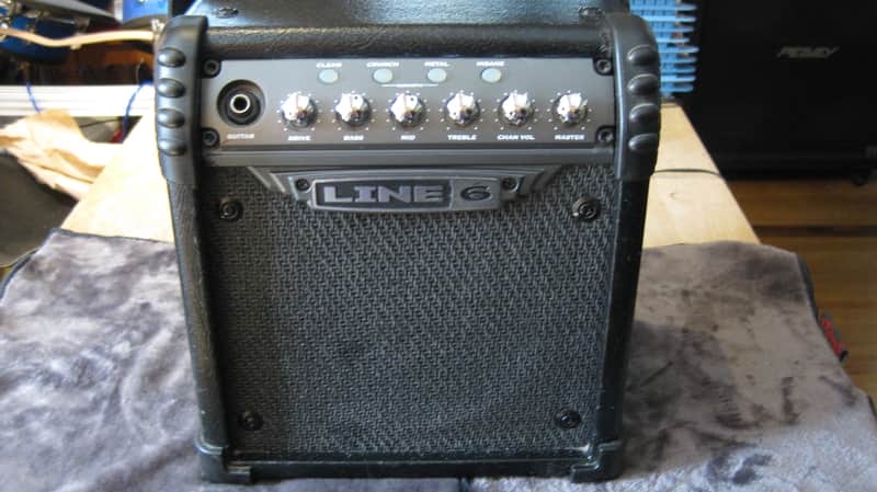 Line 6 Micro Amplifier AC & Battery power!! (II) image 1