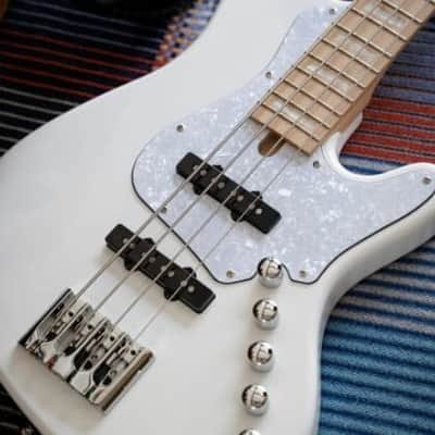 Cort Elrick NJS 4-String Electric Bass, White image 11