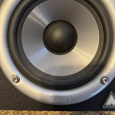 M-Audio Studiophile SP-5B Powered Studio Monitors image 2