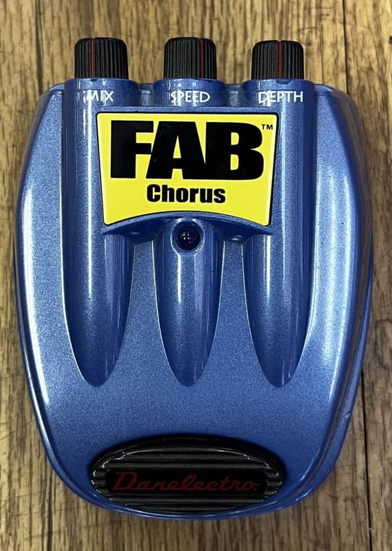 DANELECTRO FAB CHORUS PEDAL (USED) image 1