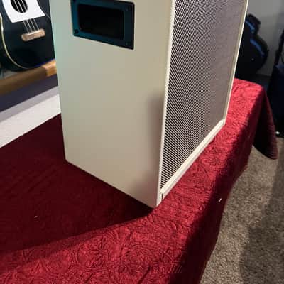 Positive Grid Spark CAB 140-Watt 1x10" Active Guitar Speaker Cabinet 2023 - Present - White image 4