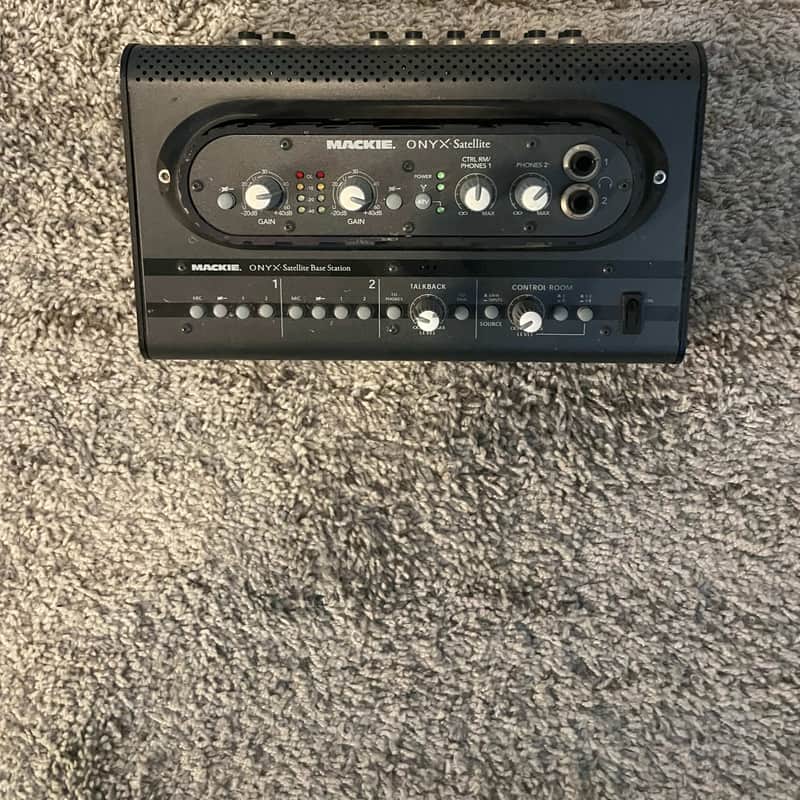 2006 – 2009 Mackie Onyx Satellite FireWire Audio Interface wit…