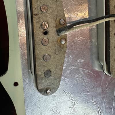 Fender Stratocaster from 1964 in sunburst finish with orignal case image 14