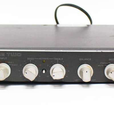 Crown Straight Line Two SL-2 Stereo Pre Amp Amplifier Rack Mount Unit image 1
