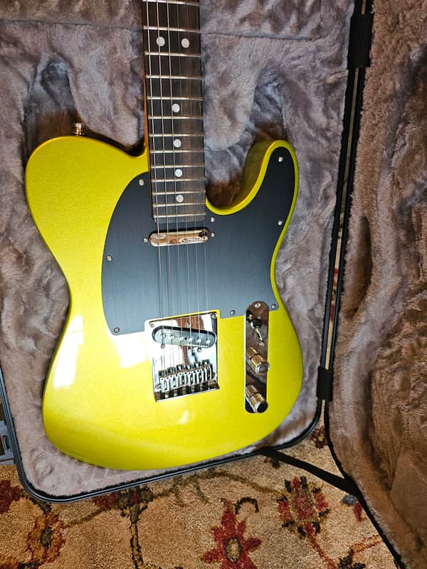 Fender American Ultra II Telecaster with Ebony Fretboard 2024 - Present Solar Flare