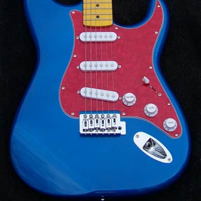 American Custom Shop Patriot-Red, White and Blue Strat + Working Bridge Tone+Treble Bleed+SRV Pickups + Treble Bleed Circuit + '59 Style Neck with "C" Profile+ Setup+ Leveled, Crowned and Polished Frets+ Kluson Style Vintage Tuners! image 1