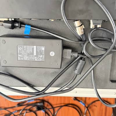 Universal Audio Apollo 16 MkII | Thunderbolt 3 Upgrade | Excellent Condition image 11