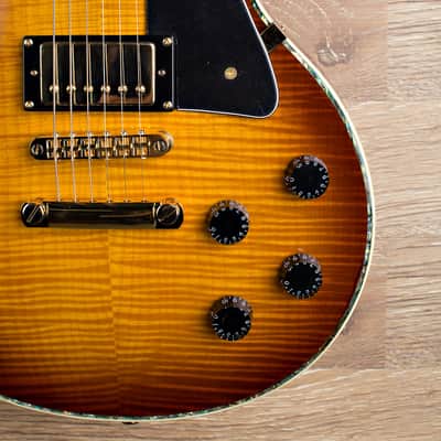 Wolf WLP 750T  Honey burst  Electric Guitar image 8