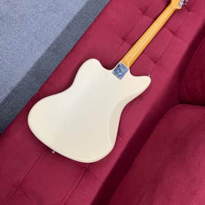 Squier J Mascis Jazzmaster with Rosewood Fretboard 2017 - Vintage White image 18