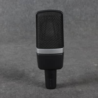 AKG C214 Microphone - 2nd Hand image 3