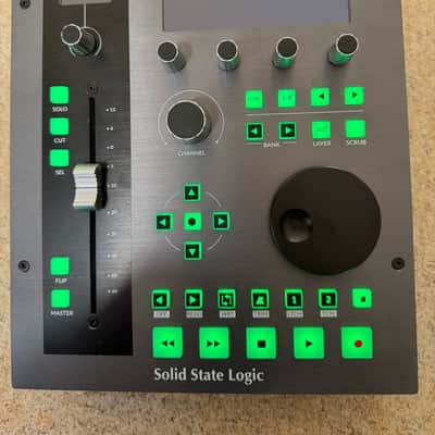 Solid State Logic SSL UF1 DAW Controller 2023 - Black image 4