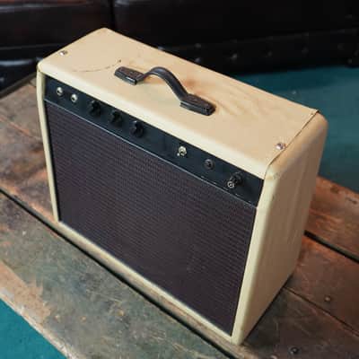 Pierce Combo Amp 1970s Blond image 3