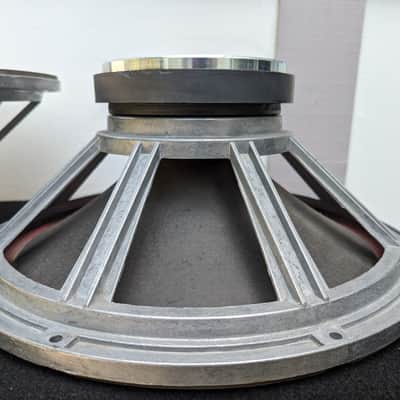 Matched Pair! 1997 Cerwin-Vega CWW-15 Made In USA 8 Ohm 300 | Reverb