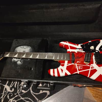 Kramer EVH Frankenstein 2019 - Striped image 2
