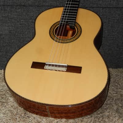 LEGENDARY "EL VITO" PROFESSIONAL JS - LUTHIER MADE - WORLD CLASS - CLASSICAL GRAND CONCERT GUITAR - SPRUCE/LATIN AMERICA ROSEWOOD image 2