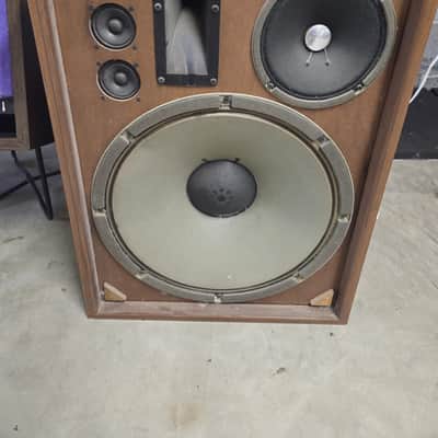 Sansui SP 3000 1969 - wood image 2