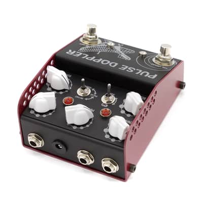 ThorpyFX Pulse Doppler Analog Phaser + Vibrato + Tremolo Pedal image 3