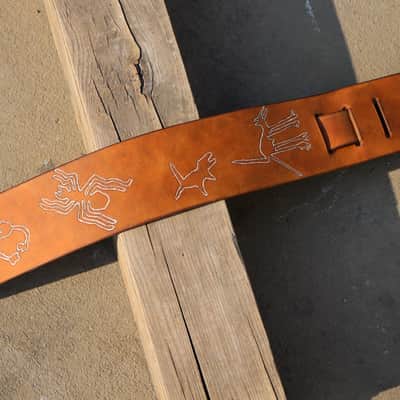 Burny Black custom made guitar strap leather - nasca lines brown/white made to order - oil image 11