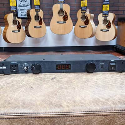 Used Furman M-8DX Power Conditioner image 1