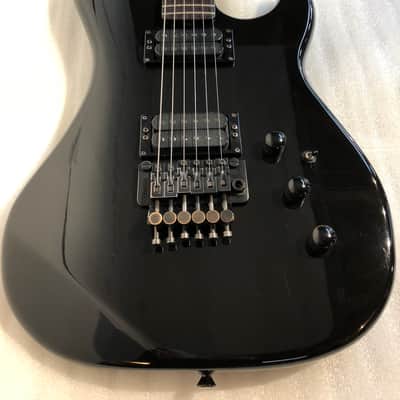 Kramer Pacer Carrera 1983 all Black, Patent Pending logo, Serial number is C2001 image 3