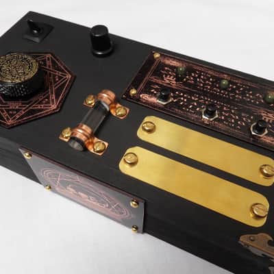 RC circuit Bent 'Revenants Machine' Atmospheric Sound Generator Haunt synth image 5