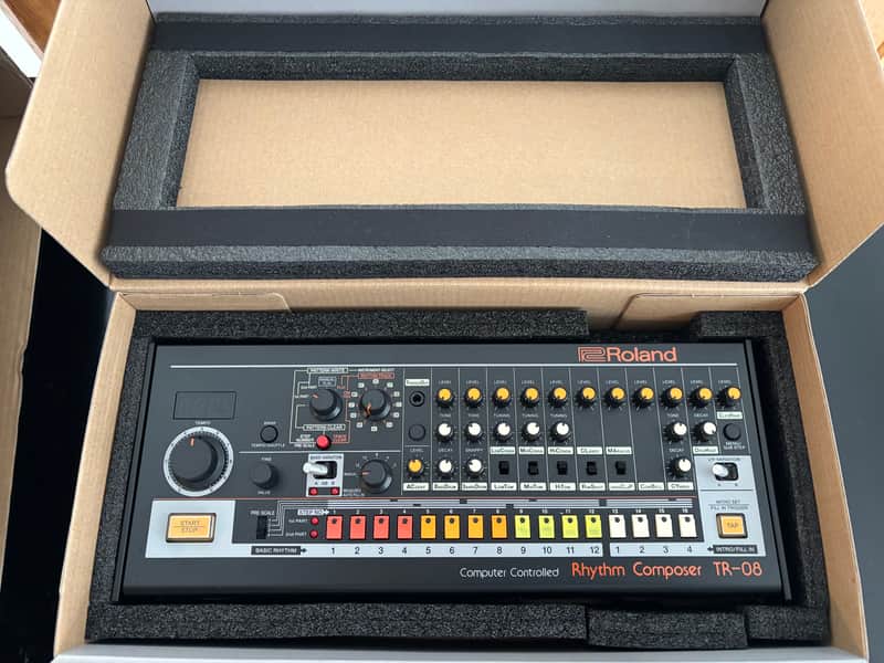 Roland Boutique Series TR-08 Analog Modeling Drum Machine 2017 - Present - Black image 1