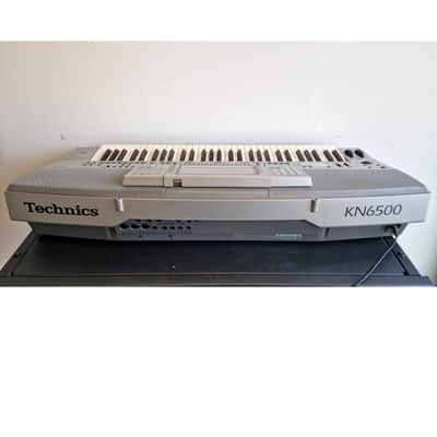 Technics SX-KN6500 - Musical Keyboards - Silver - Excellent w/ Manuals & memory cards image 10
