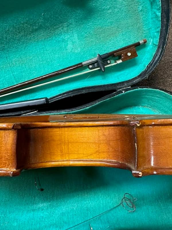 Used Cremona Fecit Anno Domini 19 Vintage Restoration, Repair, or