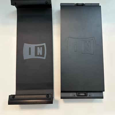 Native Instruments Kontrol X1 MK2 + Controller Stand + Sleeve image 3
