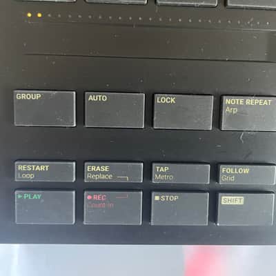 Native Instruments Maschine Mikro MKIII 2017 - Black image 4