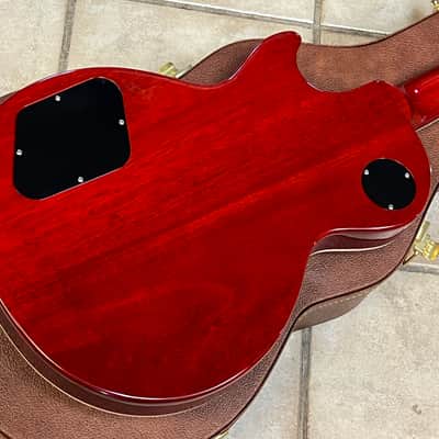 2025 Gibson USA Les Paul Standard '60s Figured Top Electric Guitar Iced Tea Burst image 6