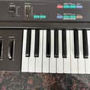 Yamaha DX7 Programmable Algorithm Synthesizer