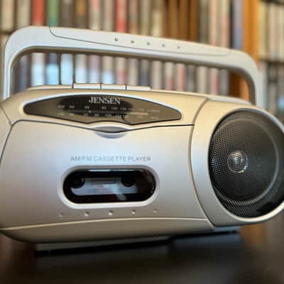 Jensen MCP-150 Portable Cassette Player image 1