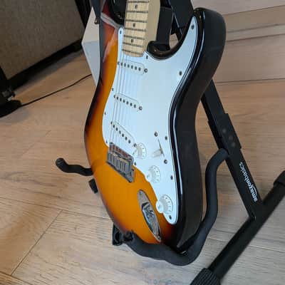 Fender 40th Anniversary American Standard Stratocaster with Maple Fretboard 1994 - Brown Sunburst image 15