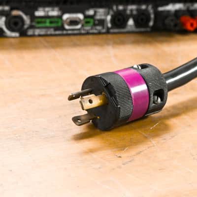 QSC PowerLight 9.0 PFC Power Factor Corrected 2-Channel Power Amplifier CG011SY image 10