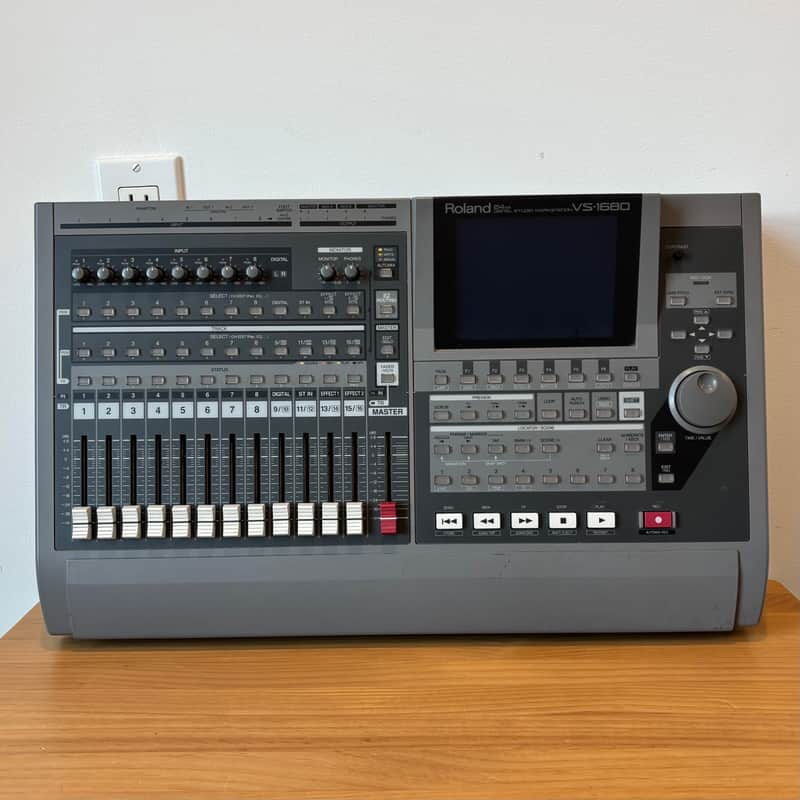 Roland VS-1680 24-Bit Digital Studio Workstation | Reverb