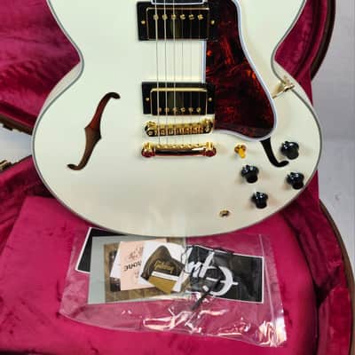 Mint Epiphone Inspired by Gibson Custom 1959 ES-355, Classic White, W/HSC 2025 image 1