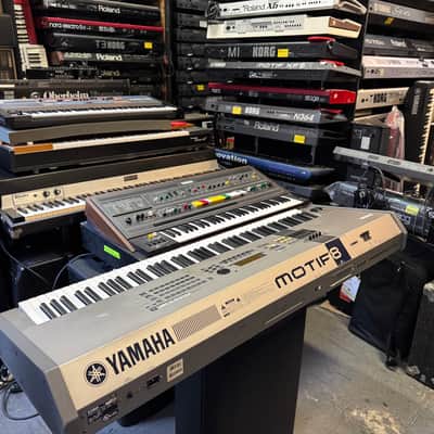 Yamaha Original Motif 8 Keyboard 88 weighted keys Production Synthesizer 2000s Gray //ARMENS//