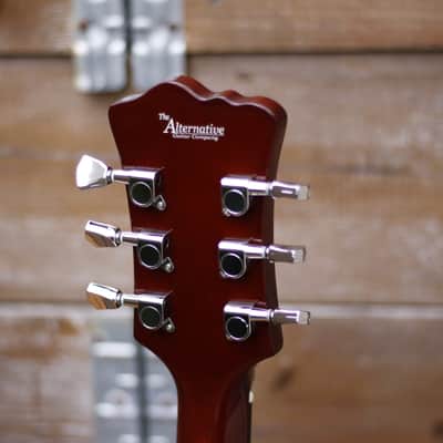 The Alternative Guitar Company Mal n' Sal 2000s - Sunburst image 9