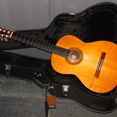 RARITY - MADE IN 1964 MASARU KOHNO C2 - FAMOUSLY GREAT CLASSICAL CONCERT GUITAR image 1