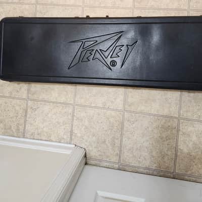 Peavey Foundation USA made 1990s bass guitar with hard case image 6