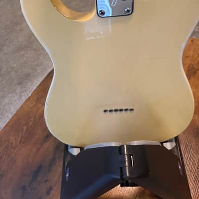 Fender Telecaster with Maple Fretboard 1970 - 1975 - Blonde image 11