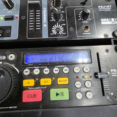 Pyle Pro PDJ1KT Dual CD Player & 2-Channel DJ Mixer in Road Case image 5