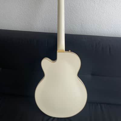 Gretsch G6659T Players Edition Broadkaster Jr. image 2