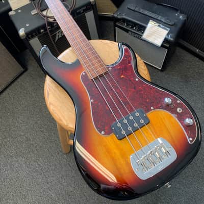 G&L Kiloton Fretless Tobacco Sunburst image 18